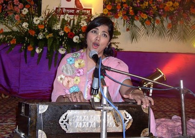 2010 - Gaura Purnima (2)