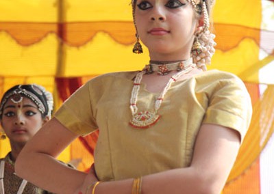 2013 - Dancing in Mayapur Dham (22)