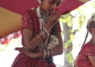 2013 - Dancing in Mayapur Dham (38)
