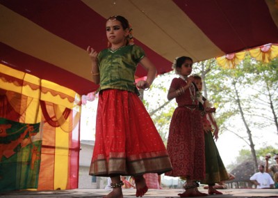 2013 - Dancing in Mayapur Dham (40)