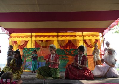 2013 - Dancing in Mayapur Dham (52)