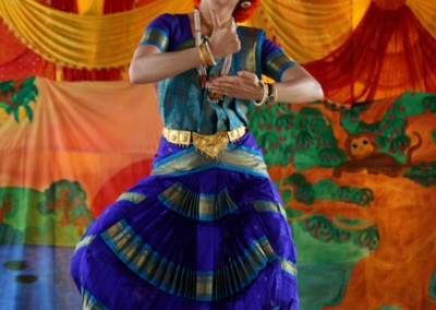 2013 - Dancing in Mayapur Dham (59)