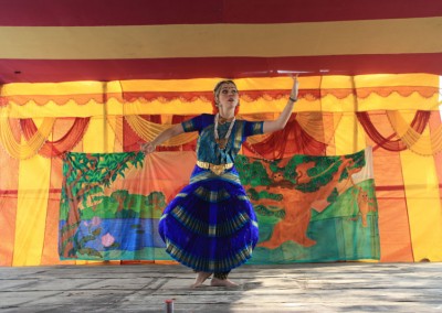 2013 - Dancing in Mayapur Dham (65)