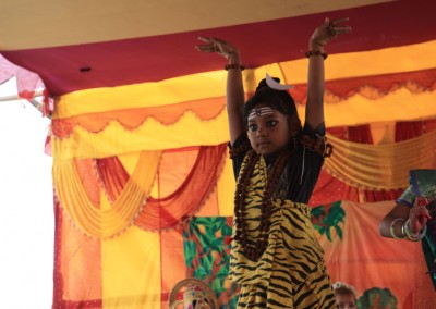 2013 - Dancing in Mayapur Dham (75)