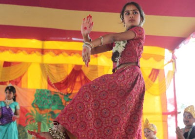 2013 - Dancing in Mayapur Dham (79)